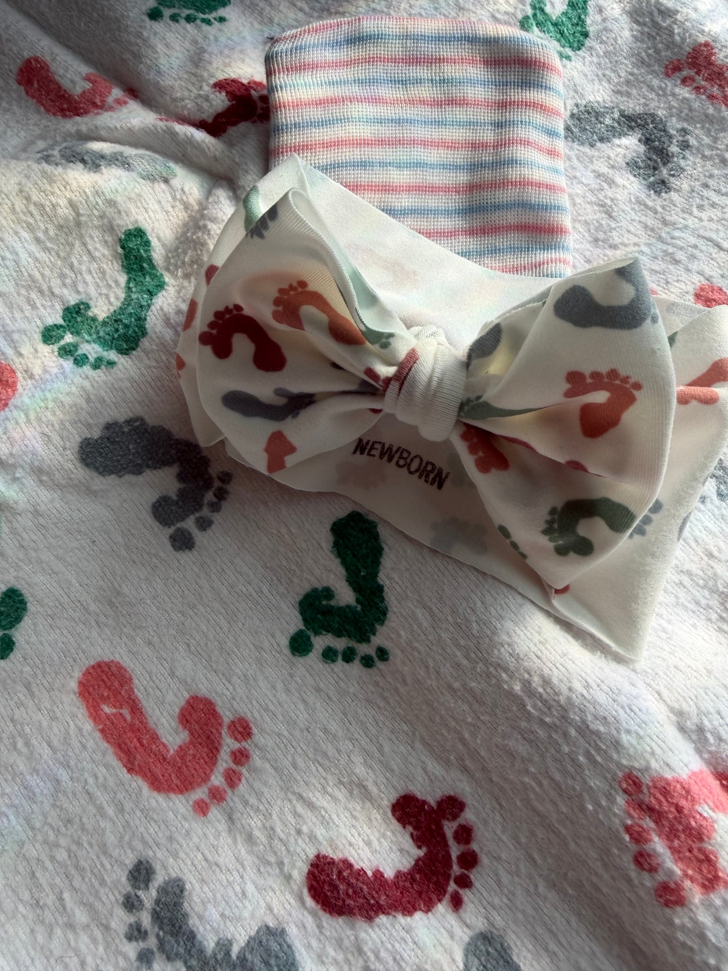 Hospital Blanket Footprints Hair Bows